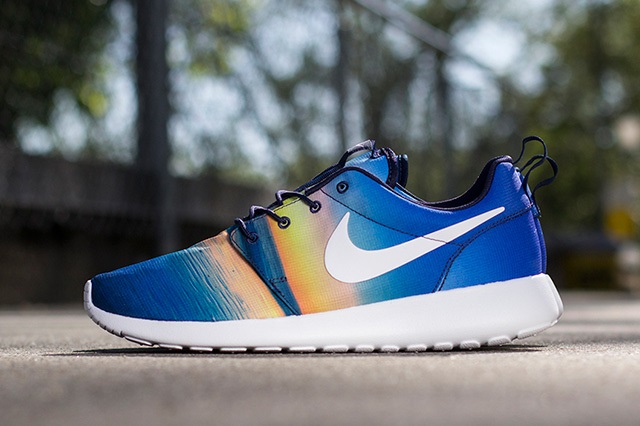 NIKE-ROSHE-RUN-SUMMER-PRINT PACK